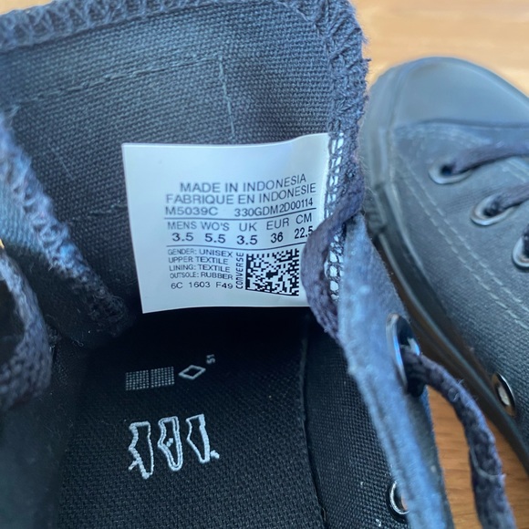 Converse Shoes - Picture 7 of 7